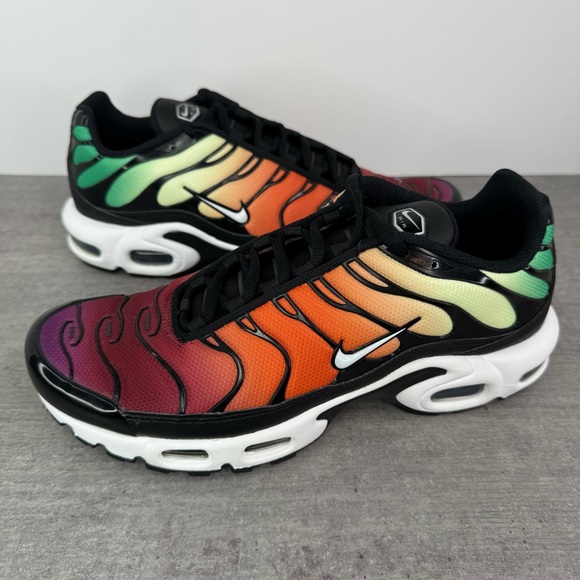 Nike Air Max Plus 'Rainbow' Sneakers DZ3670-001 Women's Size 9.5 - Picture 3 of 12